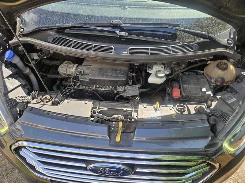 Ford Tourneo Custom 2.0 TDCi 320 L2 Tourneo Titanium — zdjęcie 8