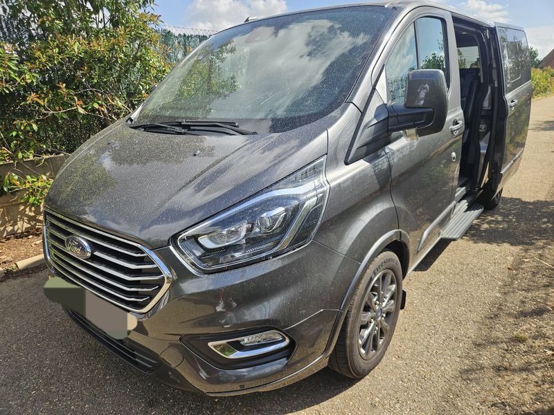 Ford Tourneo Custom 2.0 TDCi 320 L2 Tourneo Titanium
