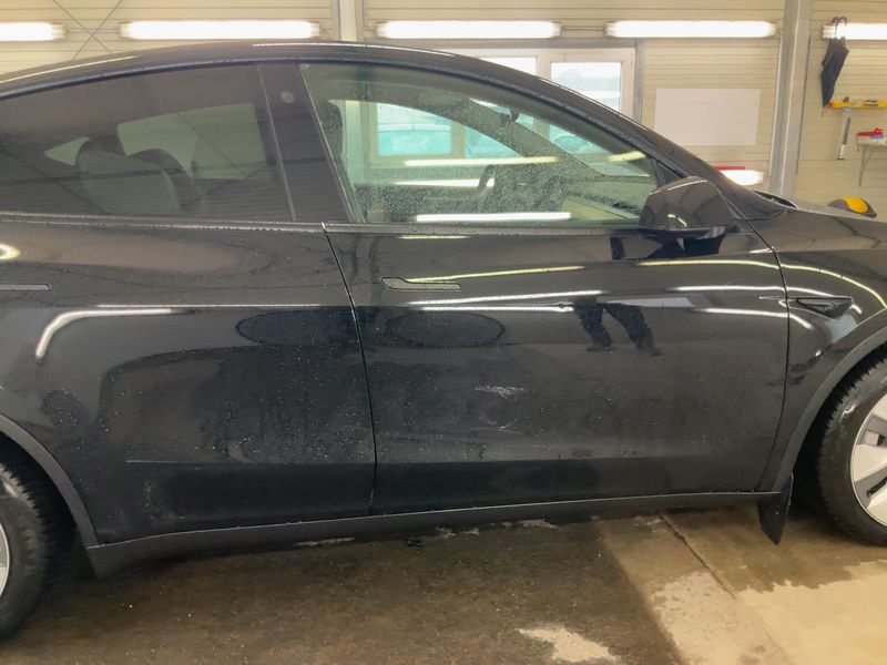 Tesla Model Y Max Range Dual AWD AWD — zdjęcie 7