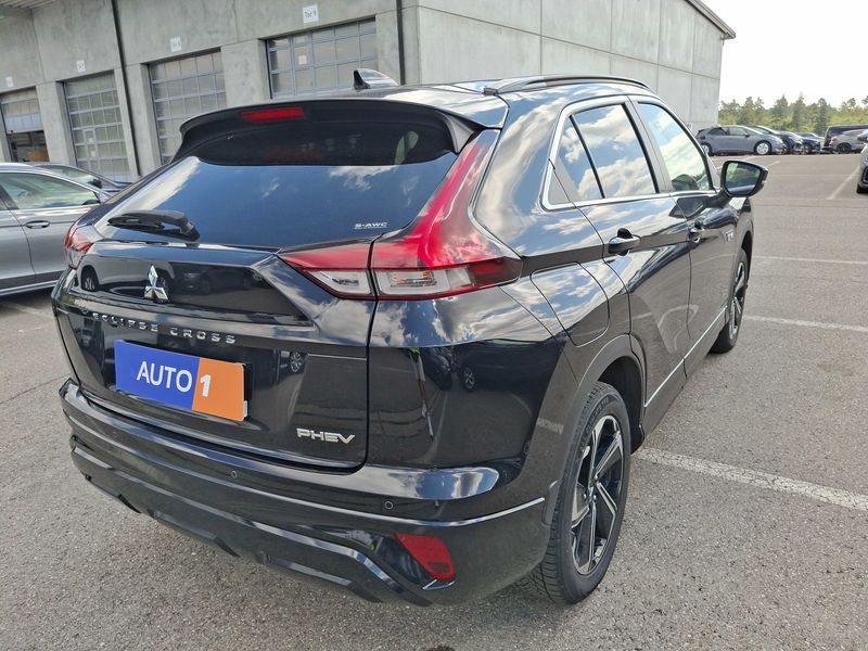 Mitsubishi Eclipse Cross 2.4 Plug-in Hybrid Plus Select 4WD — zdjęcie 5