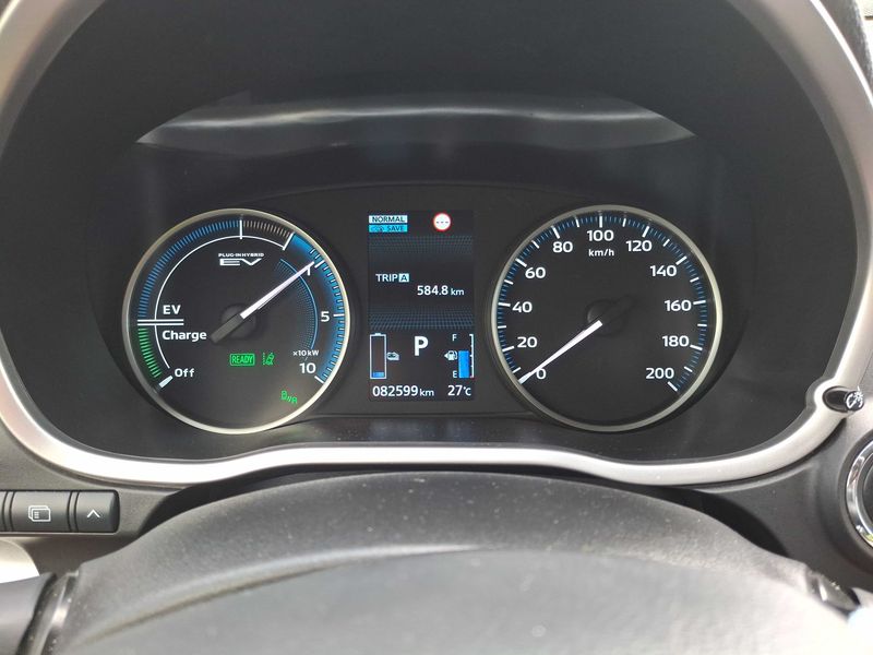 Mitsubishi Eclipse Cross 2.4 Plug-in Hybrid Plus Select 4WD — zdjęcie 12