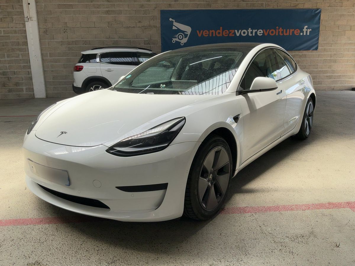 Tesla Model 2021