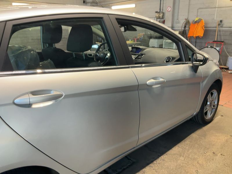 Ford Fiesta 1.0 EcoBoost Titanium — zdjęcie 7