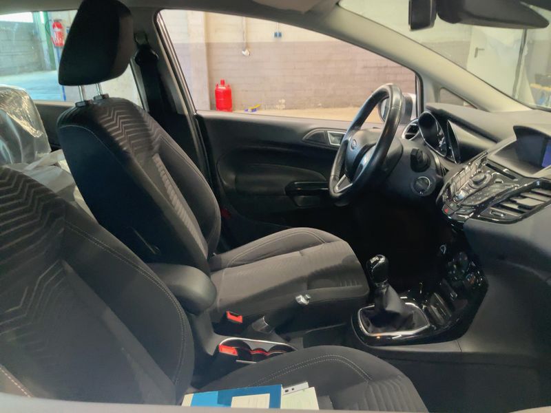 Ford Fiesta 1.0 EcoBoost Titanium — zdjęcie 11