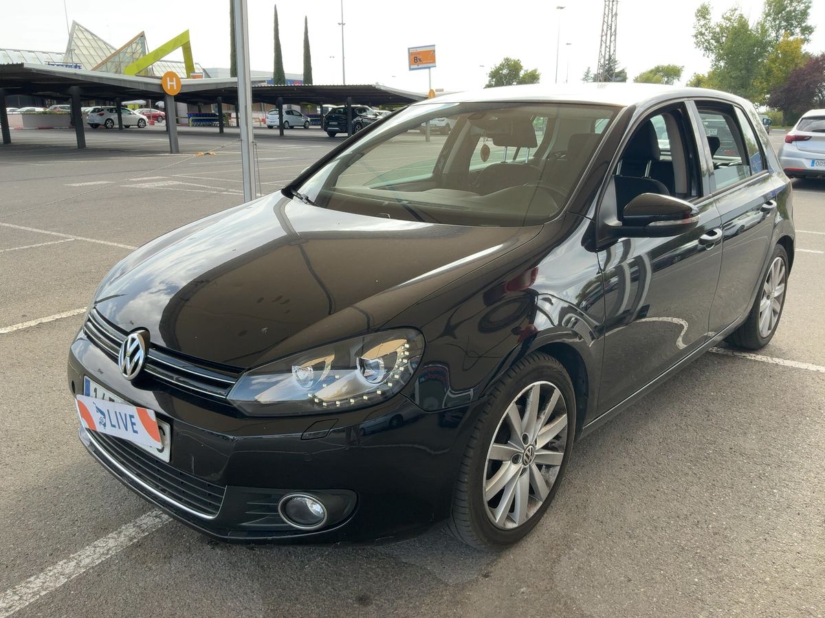 Volkswagen Golf VI 1.6 TDI Sport
