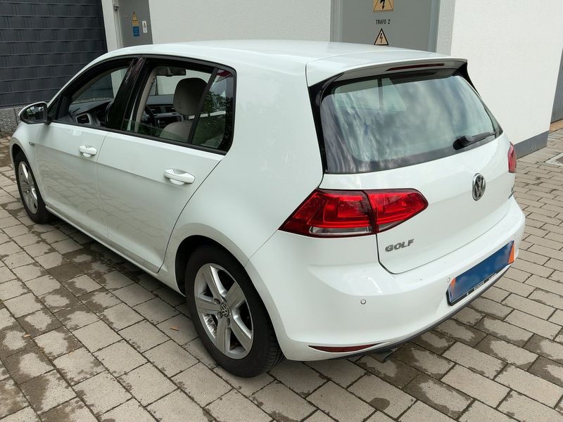 Volkswagen Golf VII 1.6 TDI Comfortline BlueMotion Tech 2015 – снимка 6