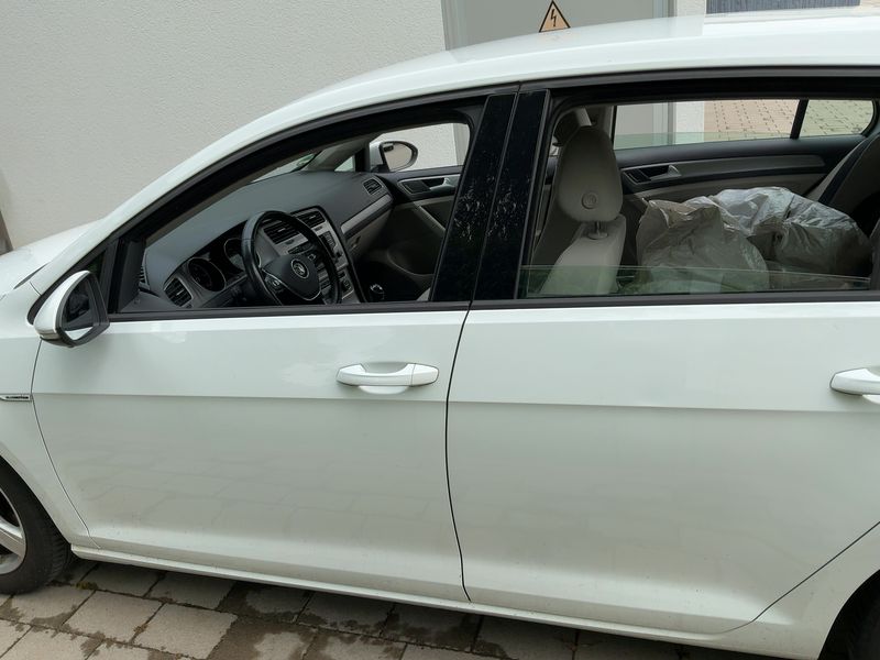 Volkswagen Golf VII 1.6 TDI Comfortline BlueMotion Tech 2015 – снимка 4