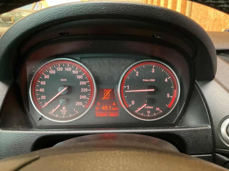 BMW X1 sDrive 18d Lounge — zdjęcie 13