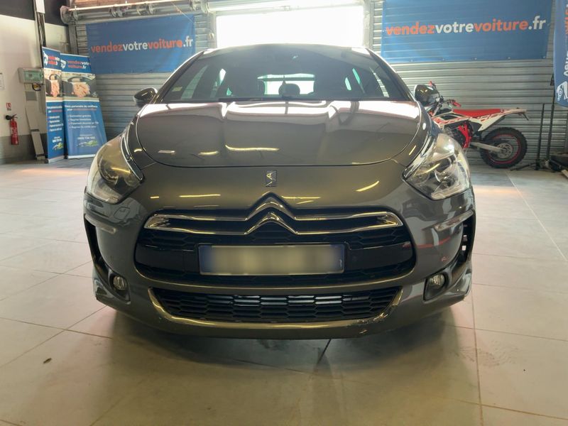 Citroen DS5 2.0 HDi Hybrid4 SportChic — zdjęcie 9