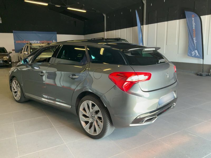 Citroen DS5 2.0 HDi Hybrid4 SportChic — zdjęcie 3
