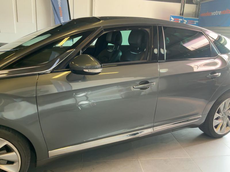 Citroen DS5 2.0 HDi Hybrid4 SportChic — zdjęcie 4