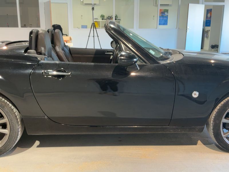 Mazda MX-5 1.8 Niseko Roadster Coupe — zdjęcie 7