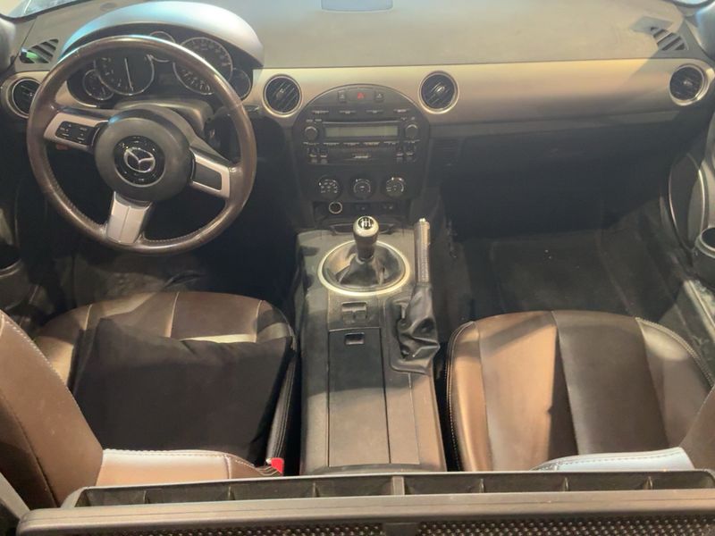 Mazda MX-5 1.8 Niseko Roadster Coupe — zdjęcie 12