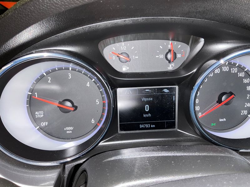 Opel Astra 1.5 CDTI GS Line Start/Stop — zdjęcie 13