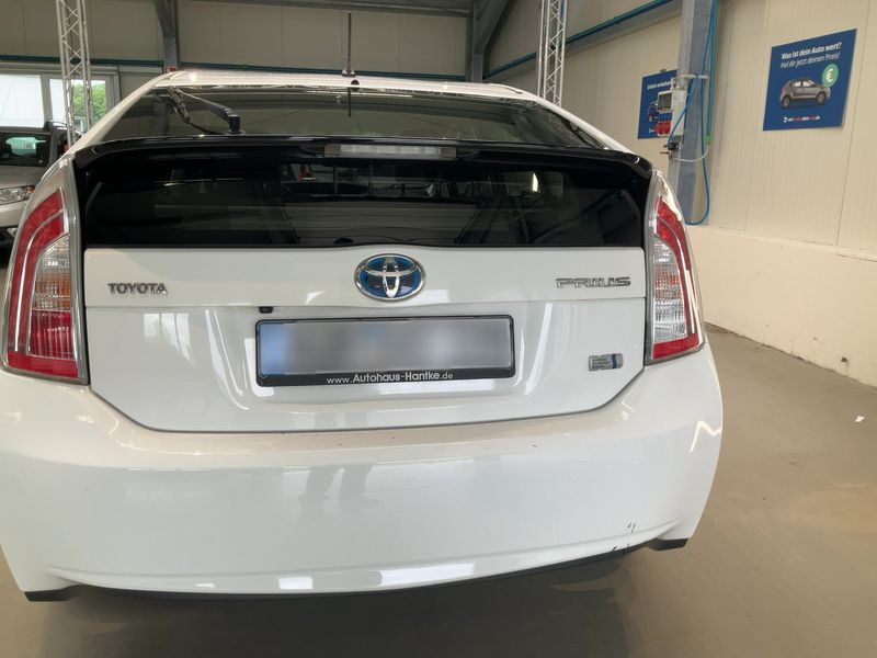 Toyota Prius 1.8 Comfort — zdjęcie 5
