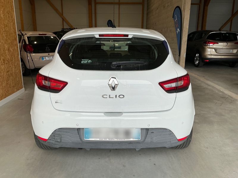 Renault Clio 1.2 Life — zdjęcie 5