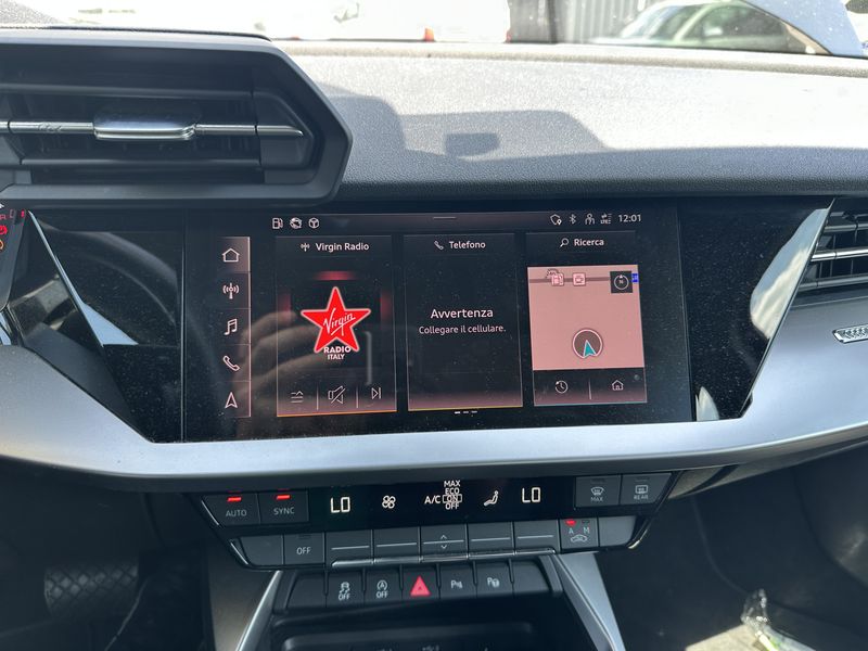 Audi A3 Sportback 30 TDI — zdjęcie 12