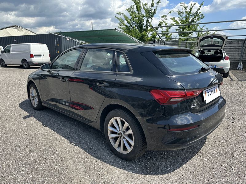 Audi A3 Sportback 30 TDI — zdjęcie 3