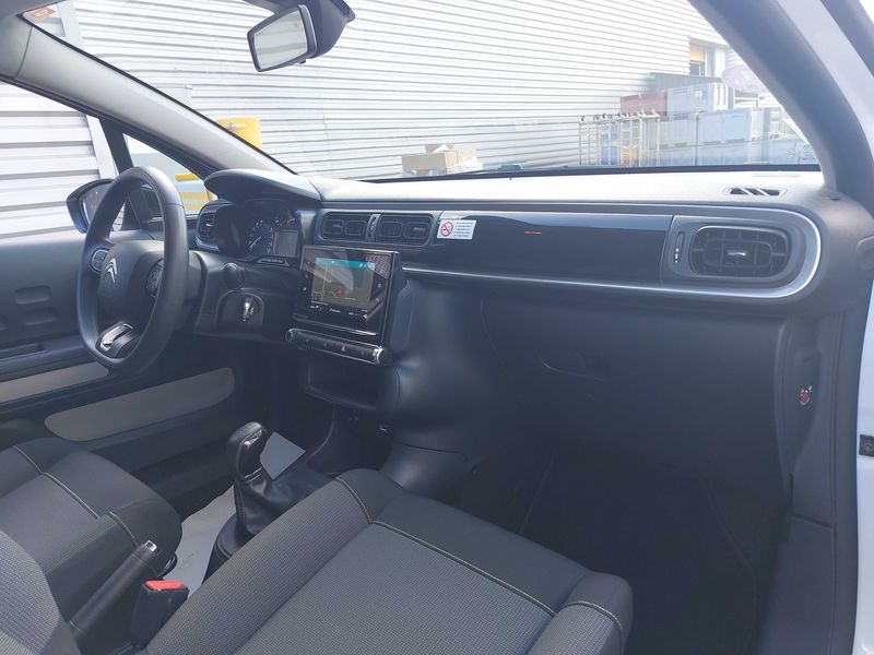 Citroen C3 1.2 PureTech Société Feel Nav — zdjęcie 11