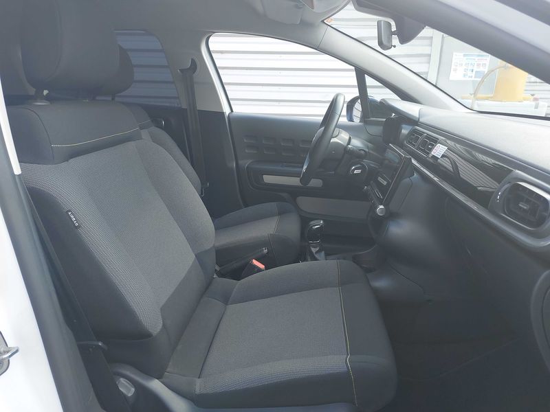 Citroen C3 1.2 PureTech Société Feel Nav — zdjęcie 10