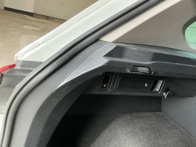 Volkswagen Tiguan 2.0 TDI Highline 4Motion BlueMotion Tech 2017 – снимка 24