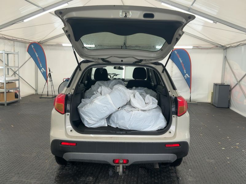 Suzuki Vitara 1.6 DDiS Comfort+ 4x4 — zdjęcie 10