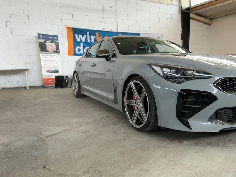 Kia Stinger 3.3 V6 TGDI GT 4WD — zdjęcie 8