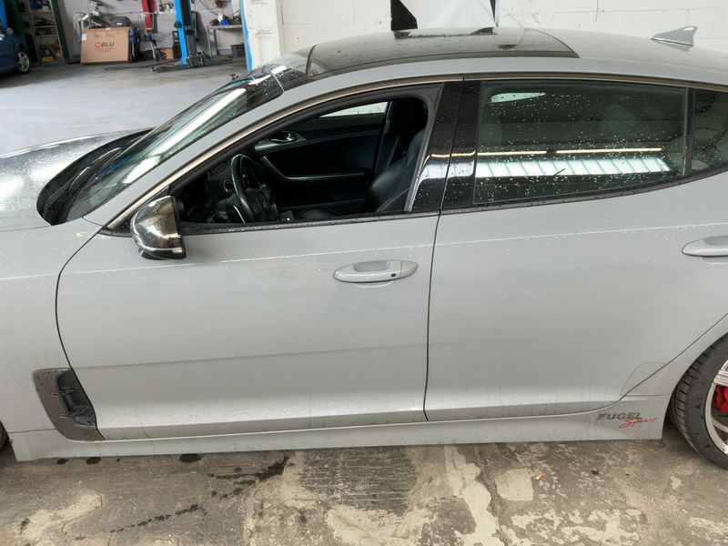 Kia Stinger 3.3 V6 TGDI GT 4WD — zdjęcie 4