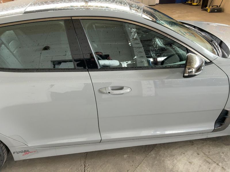 Kia Stinger 3.3 V6 TGDI GT 4WD — zdjęcie 7