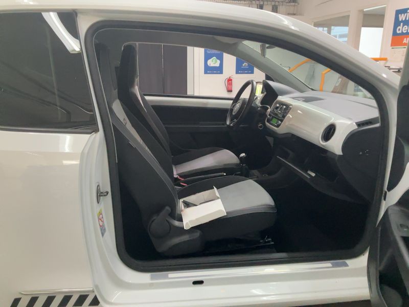 Volkswagen up! 1.0 White up! — zdjęcie 11