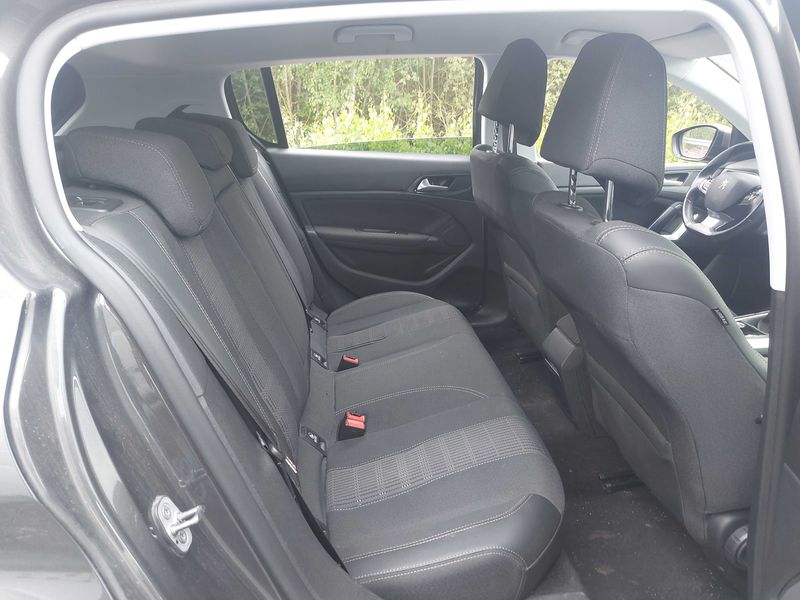 Peugeot 308 1.2 PureTech Allure Pack 2021 – снимка 14