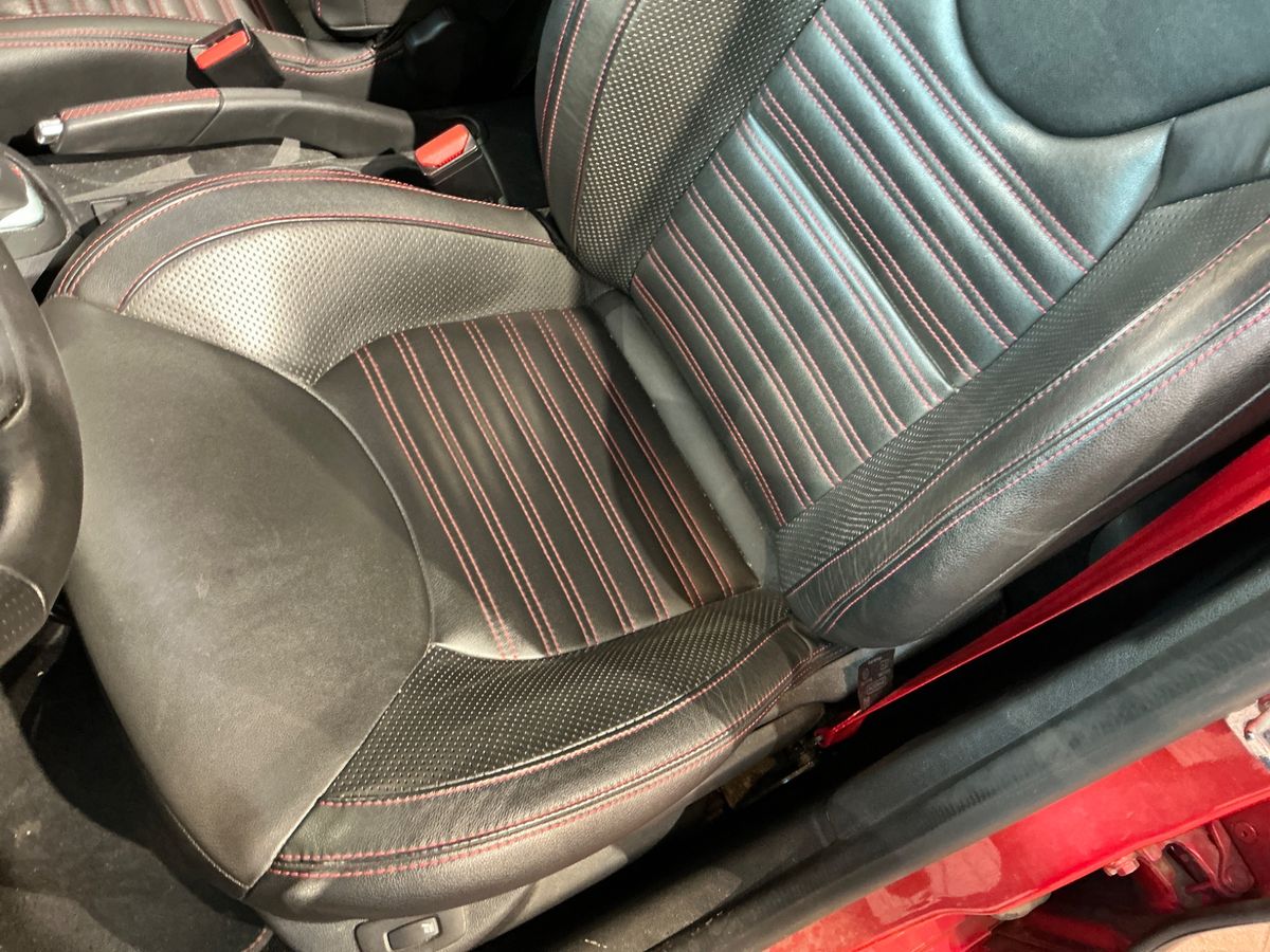 Renault Clio 2019 — photo 27