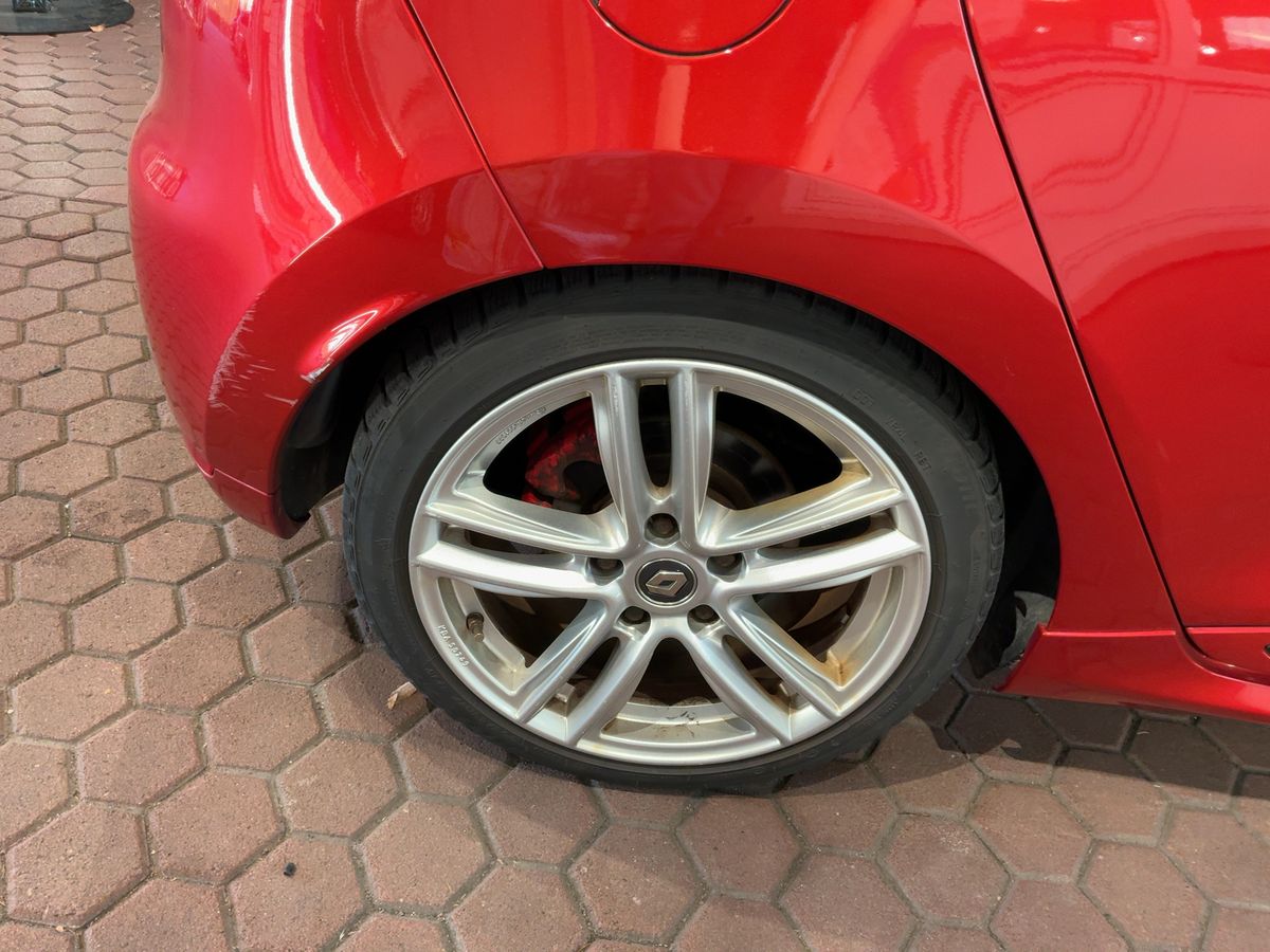 Renault Clio 2019 — photo 10