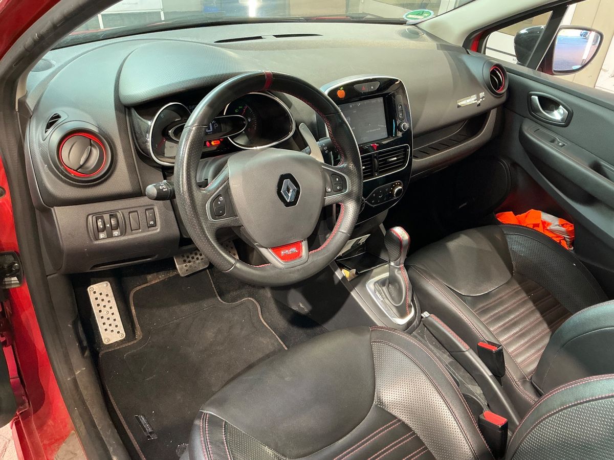 Renault Clio 2019 — photo 19