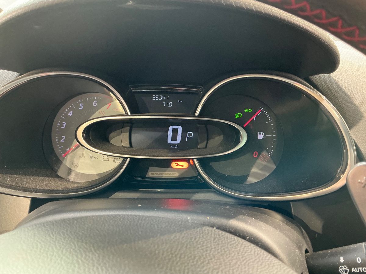 Renault Clio 2019 — photo 20