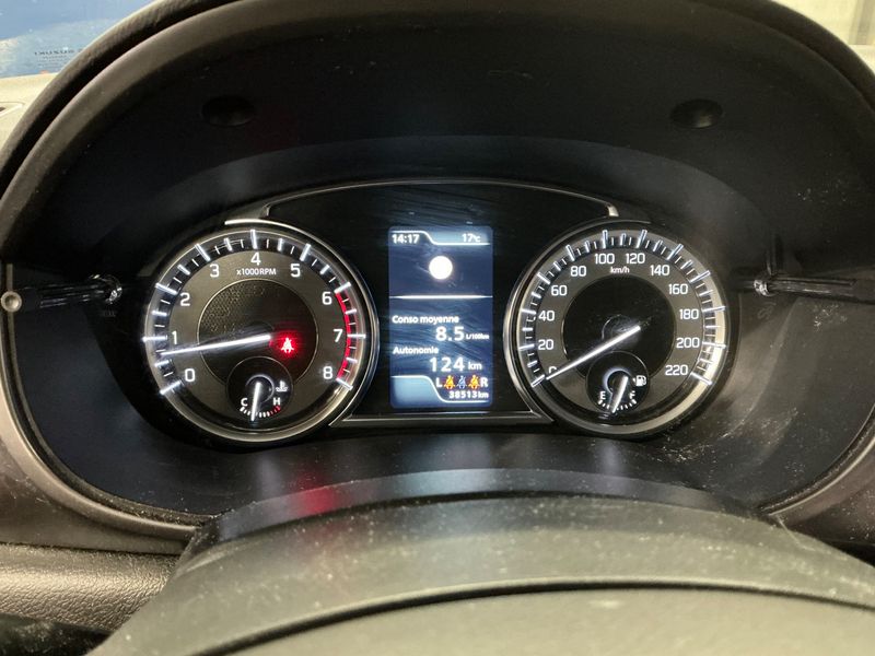 Suzuki Vitara 1.4 BoosterJet Mild-Hybrid Privilege 4x2 — zdjęcie 13