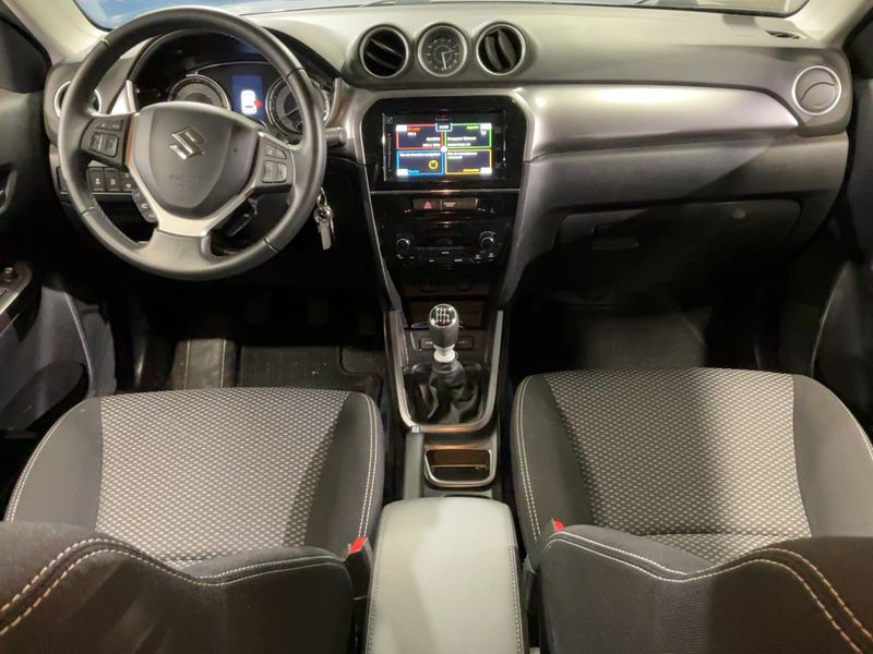 Suzuki Vitara 1.4 BoosterJet Mild-Hybrid Privilege 4x2 — zdjęcie 12