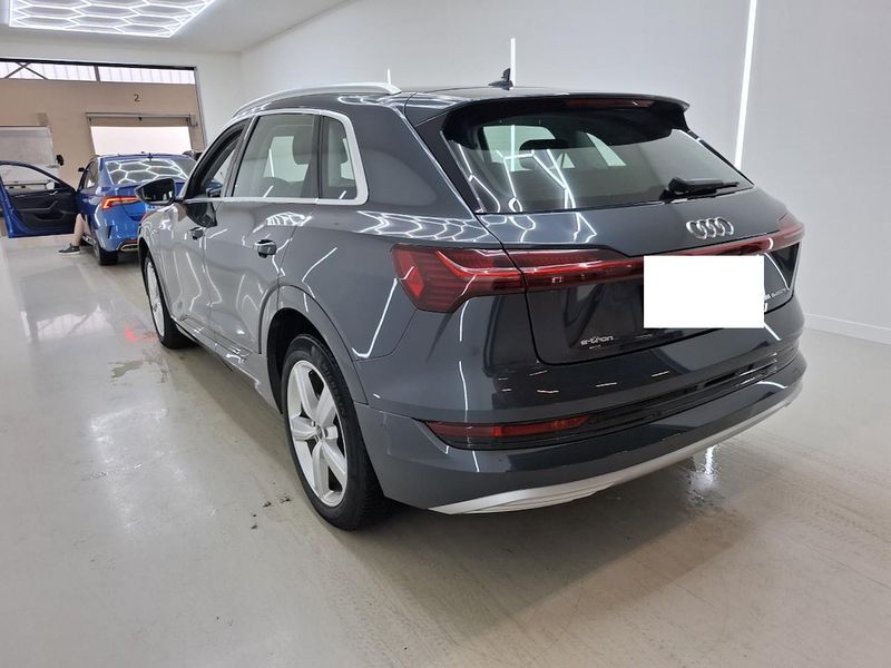Audi e-tron 55 quattro Advanced — zdjęcie 2