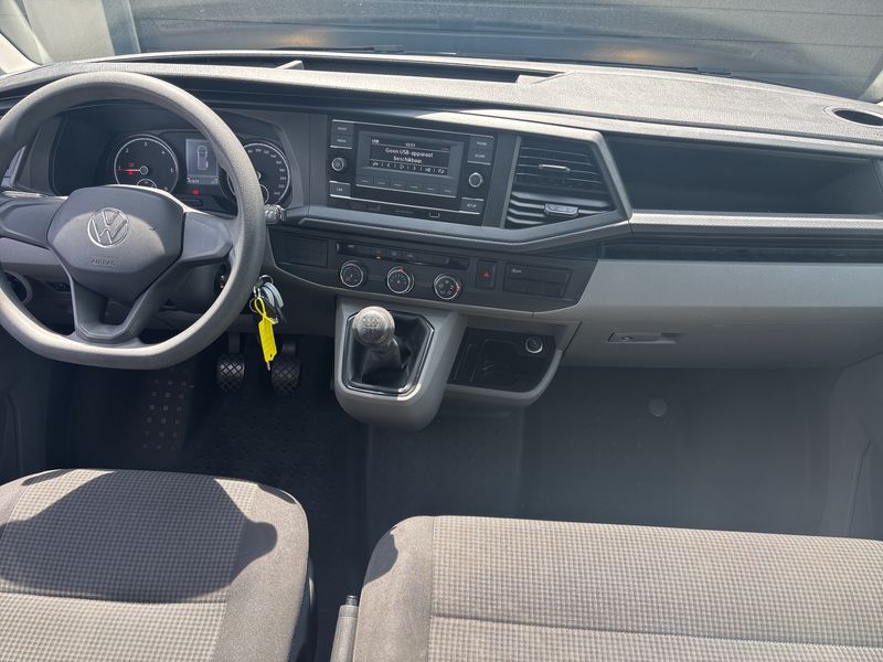 Volkswagen T6 Kombi 2.0 TDI lang FWD — zdjęcie 11
