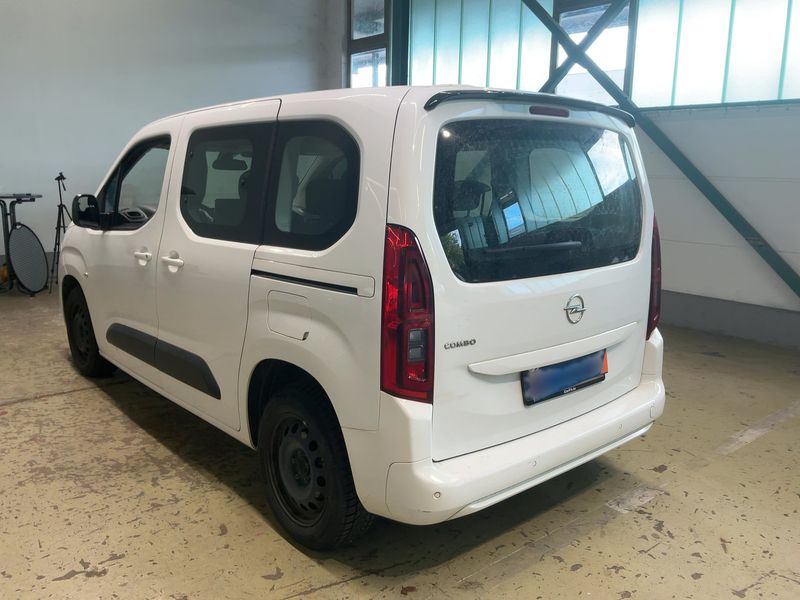 Opel Combo Life 1.5 CDTI Edition — zdjęcie 3