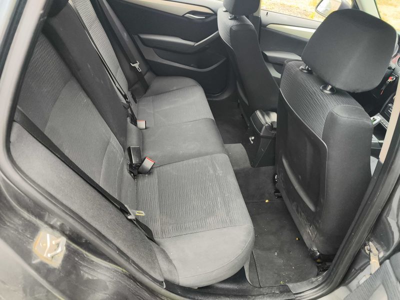 BMW X1 sDrive 18d — zdjęcie 14