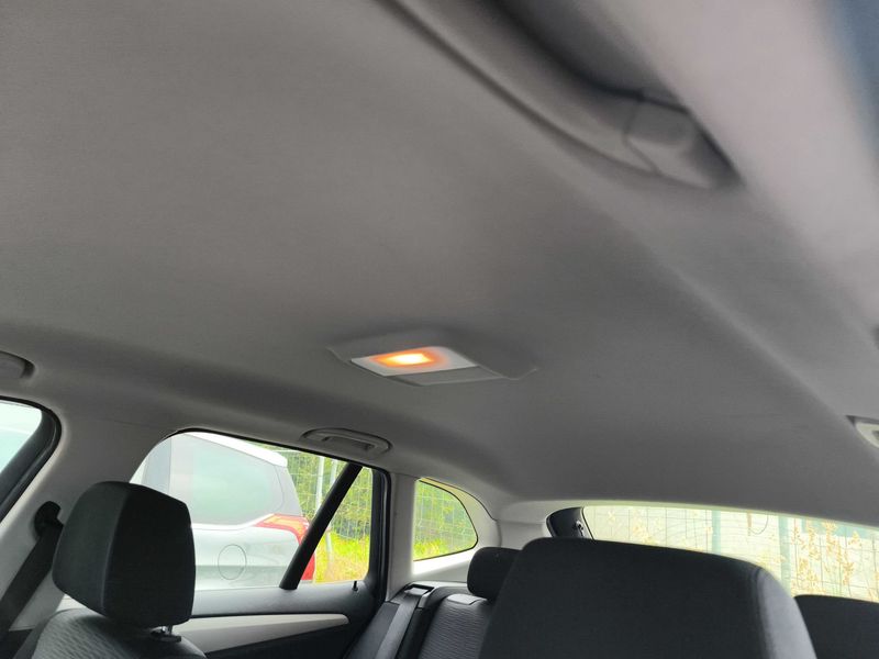 BMW X1 sDrive 18d — zdjęcie 15