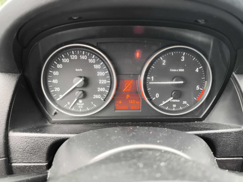 BMW X1 sDrive 18d — zdjęcie 12