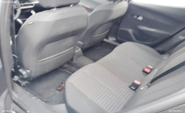 Peugeot 2008 1.5 Blue-HDi Active Pack — zdjęcie 12
