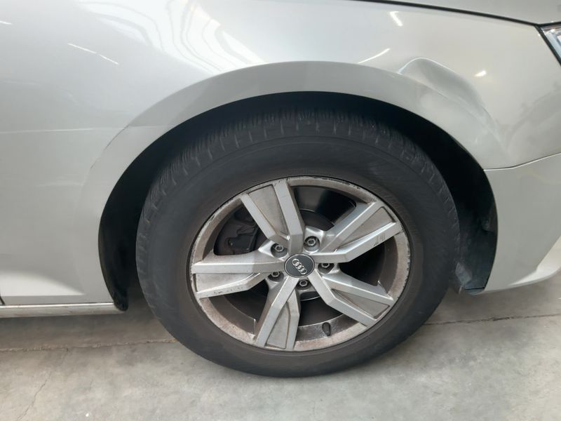 Audi A4 1.4 TFSI ACT 2017 – снимка 11