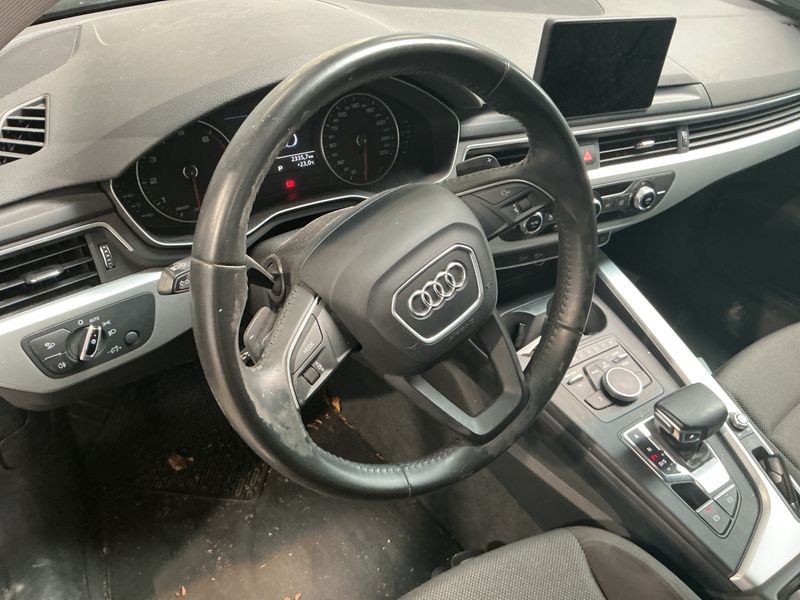 Audi A4 1.4 TFSI ACT 2017 – снимка 32