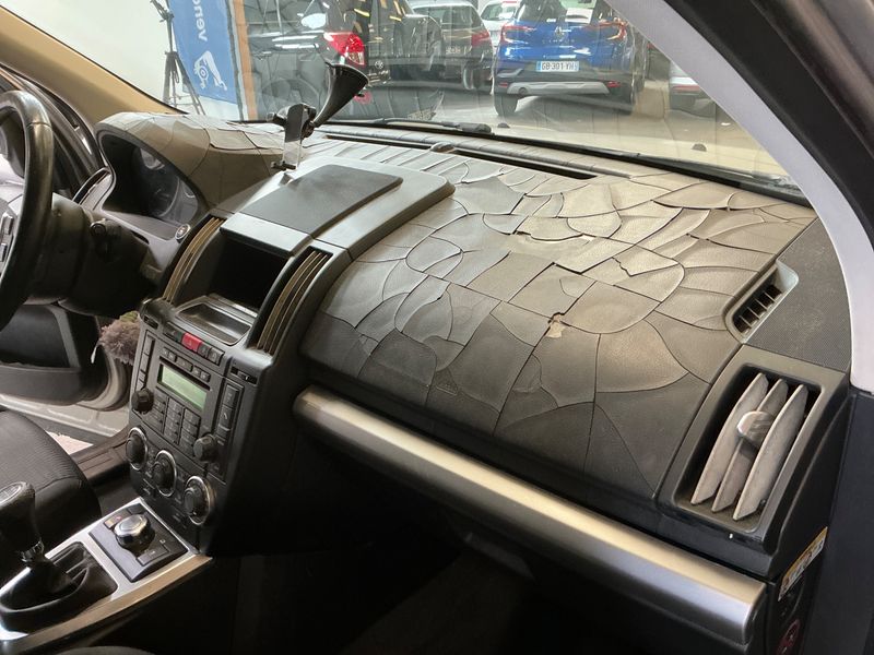 Land Rover Freelander 2.2 Td4 S 2011 – снимка 34