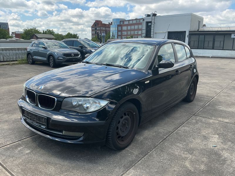 BMW 1er 116i 2007 – снимка 1