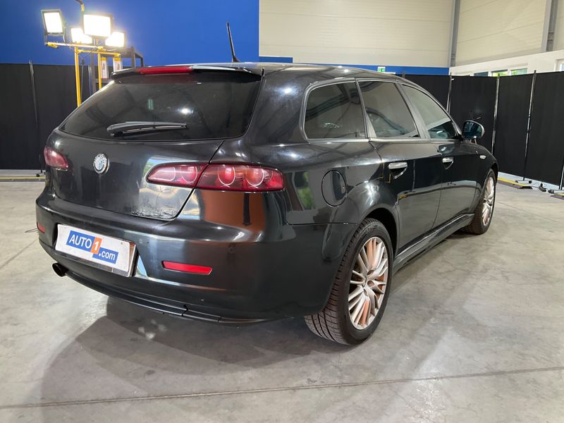 Alfa Romeo Alfa 159 2.0 JTDM JTDm 170 PS Imola 2 — zdjęcie 2
