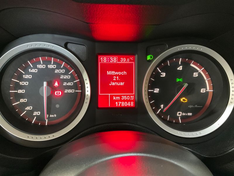 Alfa Romeo Alfa 159 2.0 JTDM JTDm 170 PS Imola 2 — zdjęcie 4